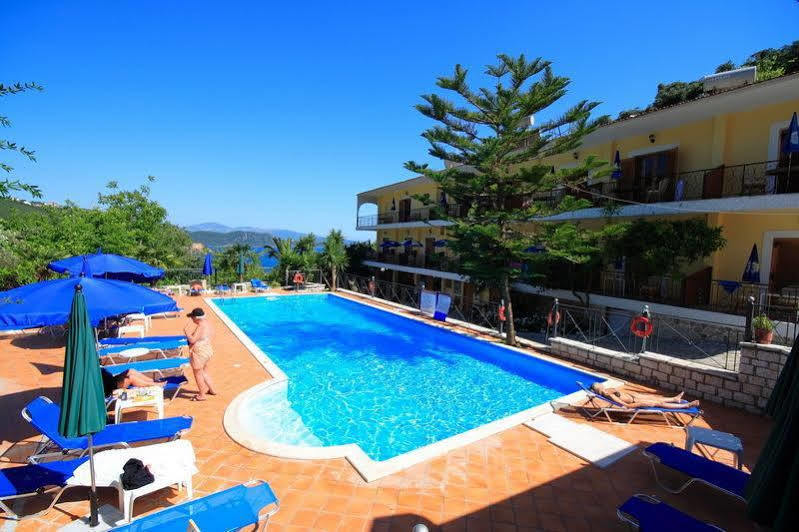 Bella Vista Hotel And Apartments Parga Buitenkant foto