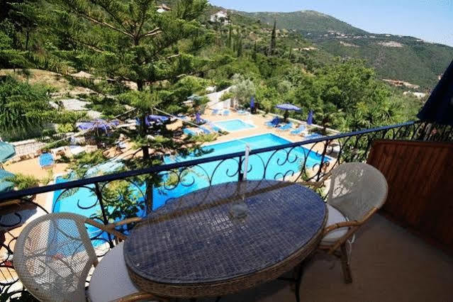 Bella Vista Hotel And Apartments Parga Buitenkant foto