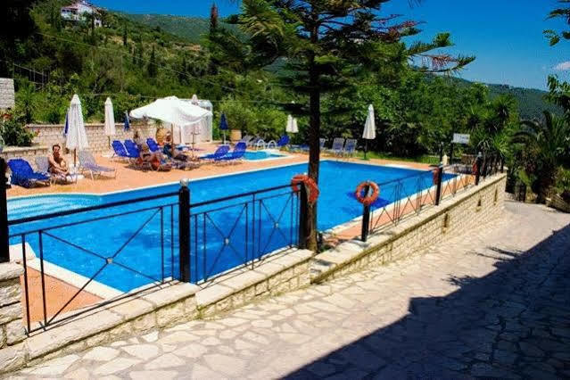 Bella Vista Hotel And Apartments Parga Buitenkant foto